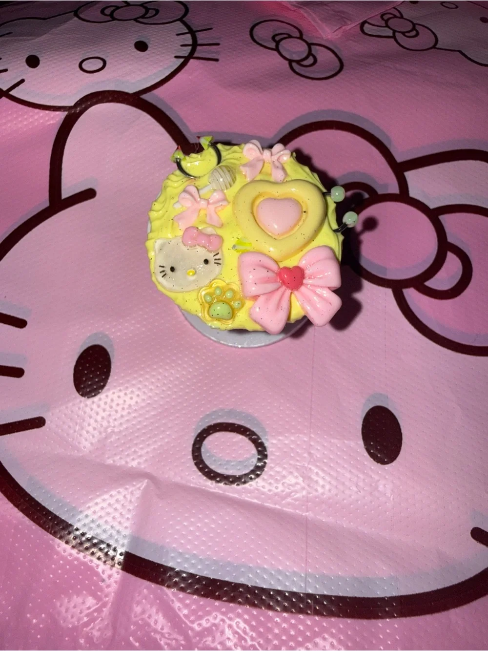 Hello Kitty Yellow & Pink Popsocket Accessory Charm